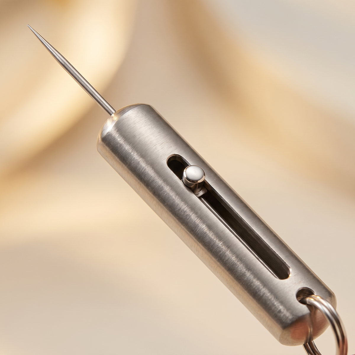 Retractable Titanium Toothpick detail